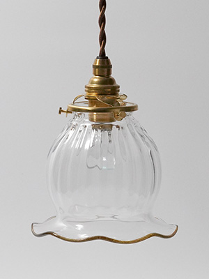 �c�䏫������̃t�����̃V�F�[�h