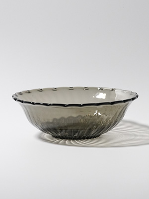 �c�䏫������̑�ւ̔��E���F