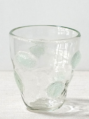 �R�c�ޏ��q����̖A���ʎO�p�O���X